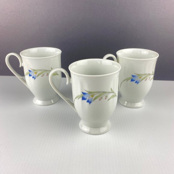 French Garden Pedestal Tea Cups / Mugs Set of 3 with Three Flower Pattern 8oz - Picture 4 of 8